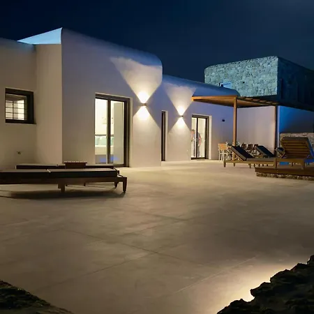 Pearl Of Mykonos Plintri