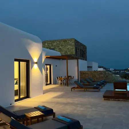 Pearl Of Mykonos Plintri