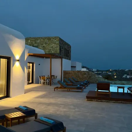 Pearl Of Mykonos * Plintri