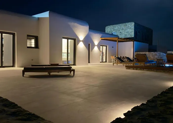 Pearl Of Mykonos Plintri